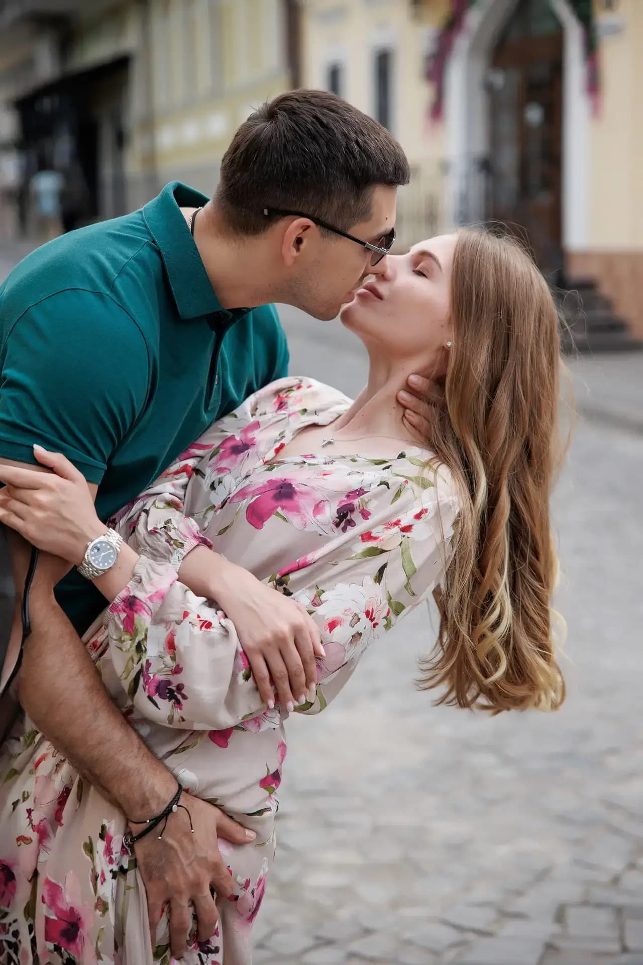 Koppelfotografie Groningen — verloving in gouden licht